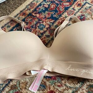 PINK Victoria's Secret Beige Love Bra 34 d